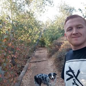 Meet your Posher, Henry